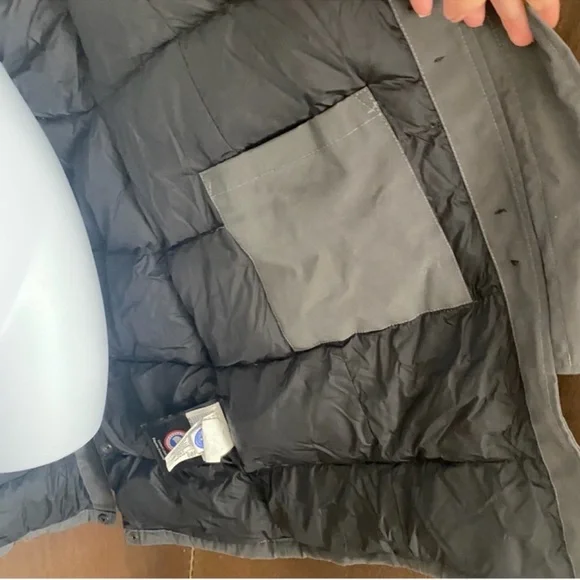 Canada Goose Winter Parka with Fur Trim - Picture 4 of 9